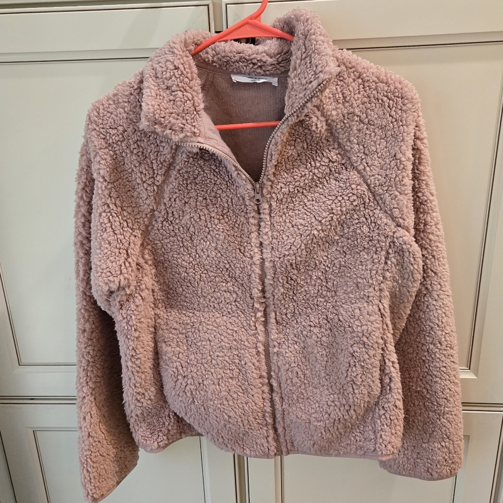 New in bag Double Zero Sherpa Jacket Size M Mauve Pink